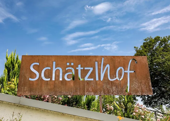 Schaetzlhof Ohg